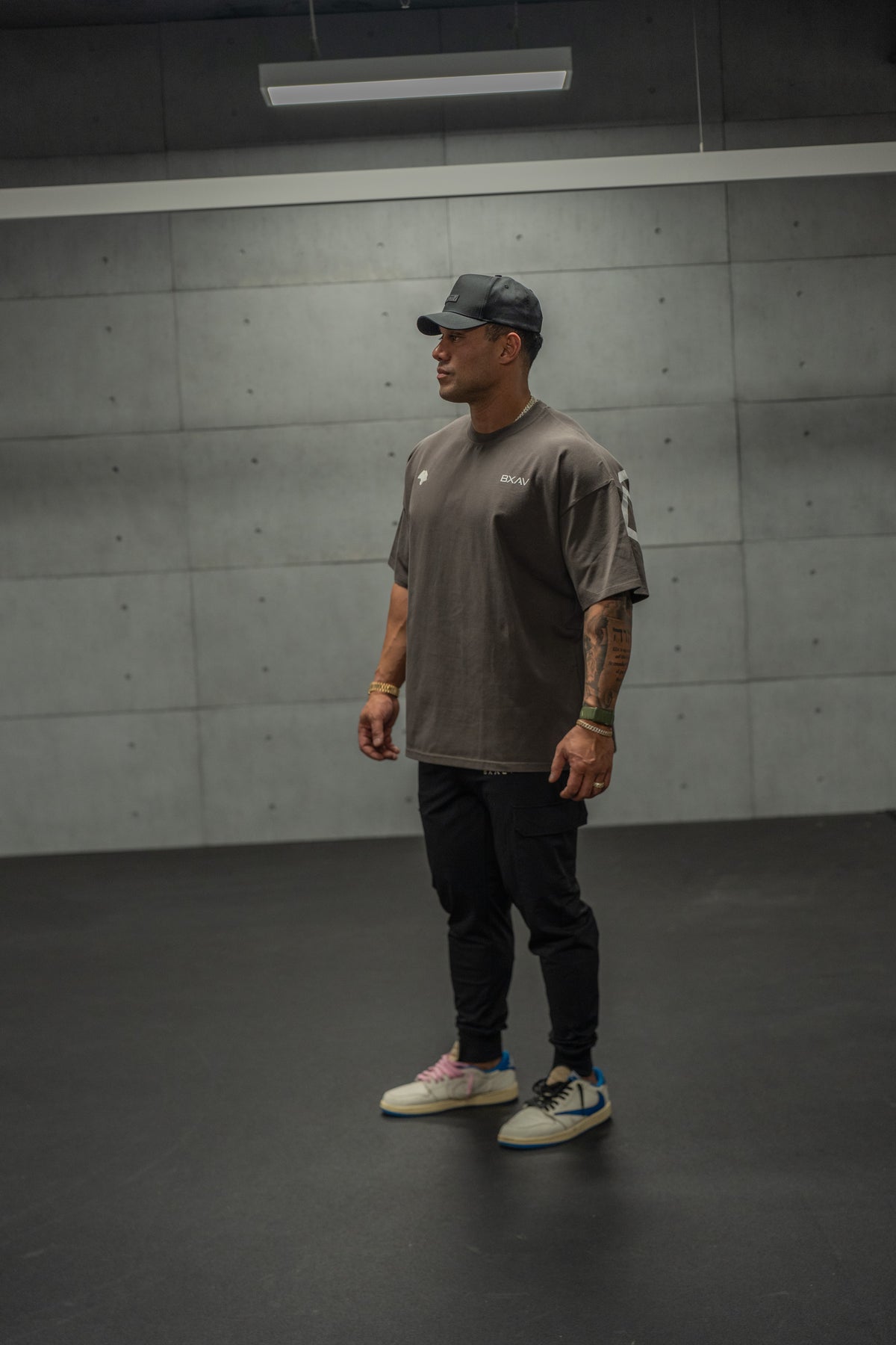 Big Logo Oversize Tee (5 Colors)